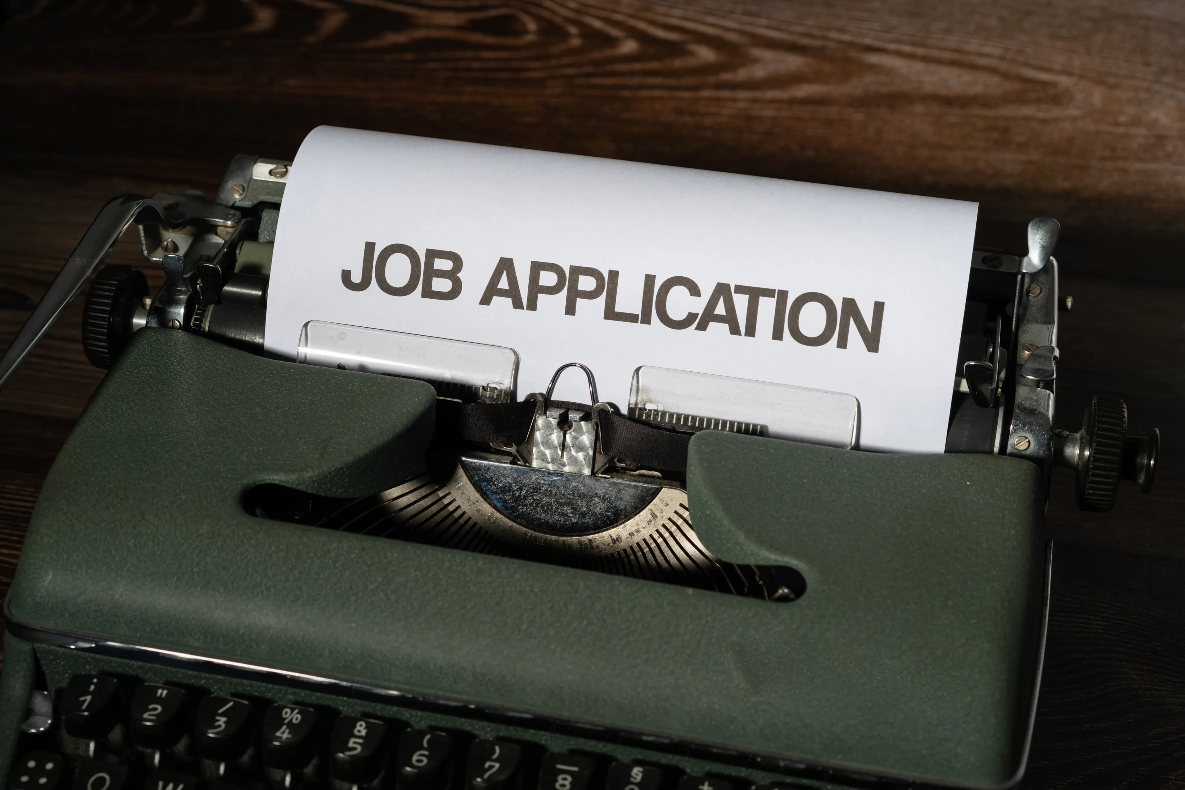 10 Websites to Apply for Remote Jobs and Work Abroad in 2026